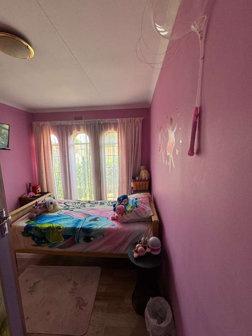 3 Bedroom Property for Sale in Verwoerdpark Gauteng