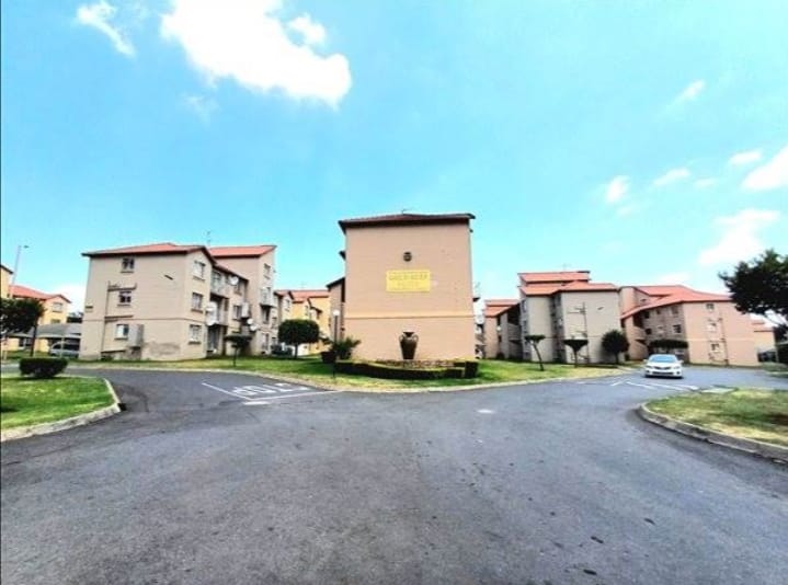 3 Bedroom Property for Sale in Ormonde Gauteng