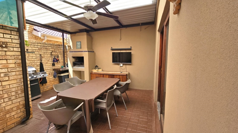 3 Bedroom Property for Sale in Montana Park Gauteng