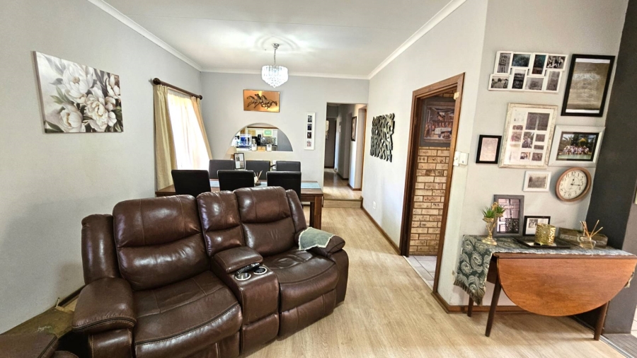 3 Bedroom Property for Sale in Montana Park Gauteng