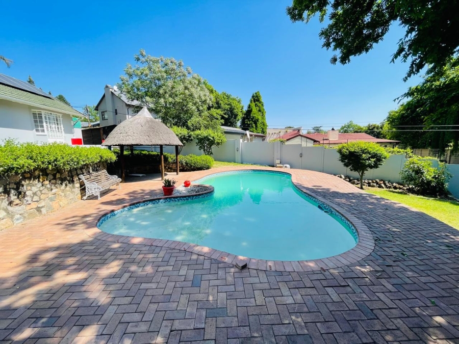 To Let 4 Bedroom Property for Rent in River Club Gauteng