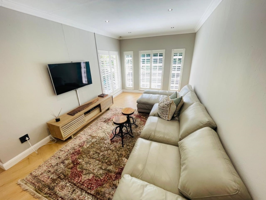 To Let 4 Bedroom Property for Rent in River Club Gauteng