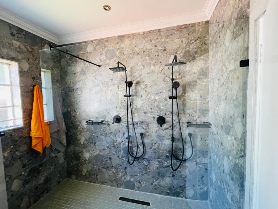 To Let 4 Bedroom Property for Rent in River Club Gauteng