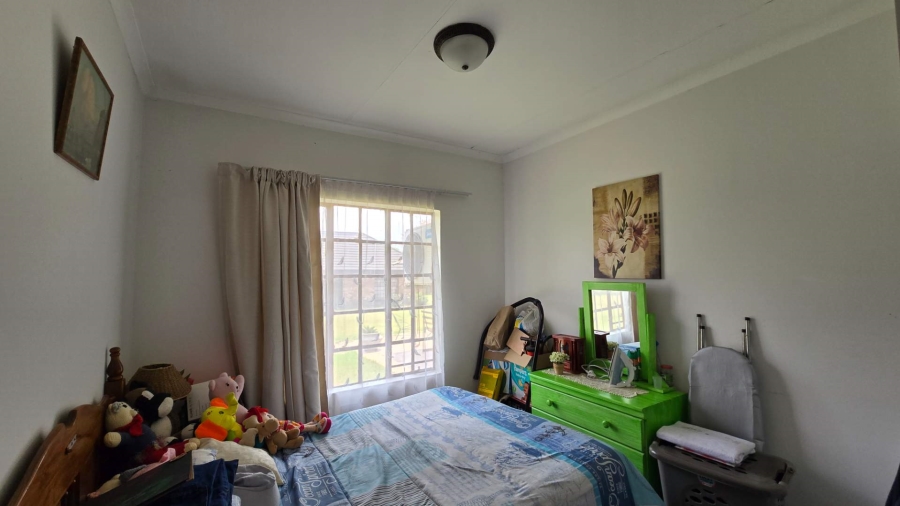 13 Bedroom Property for Sale in Eldorette Gauteng