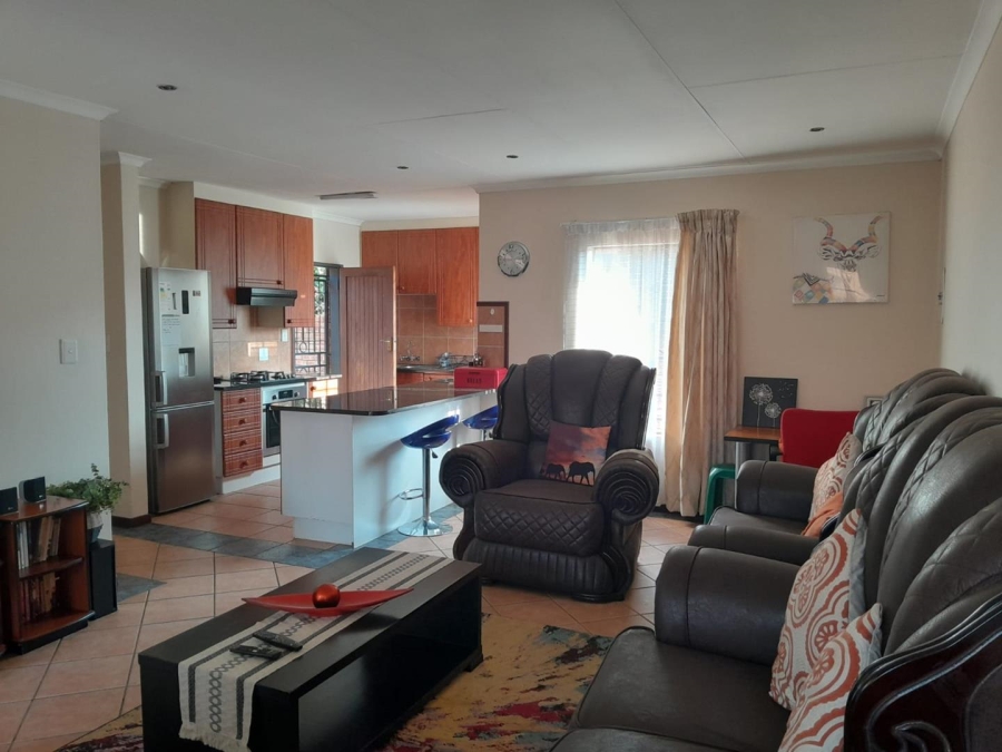 2 Bedroom Property for Sale in Mooikloof Ridge Gauteng