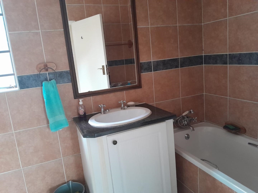 2 Bedroom Property for Sale in Mooikloof Ridge Gauteng