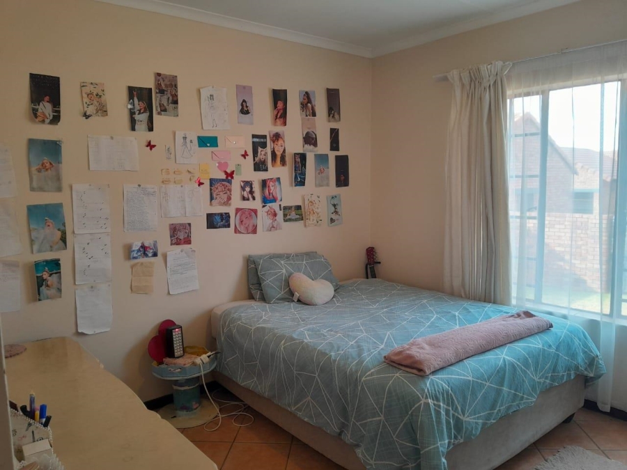 2 Bedroom Property for Sale in Mooikloof Ridge Gauteng