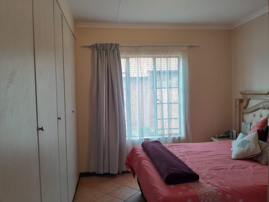 2 Bedroom Property for Sale in Mooikloof Ridge Gauteng