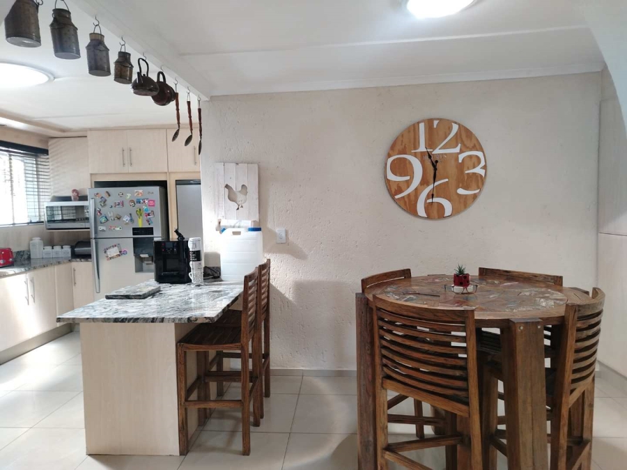 3 Bedroom Property for Sale in Birchleigh Gauteng