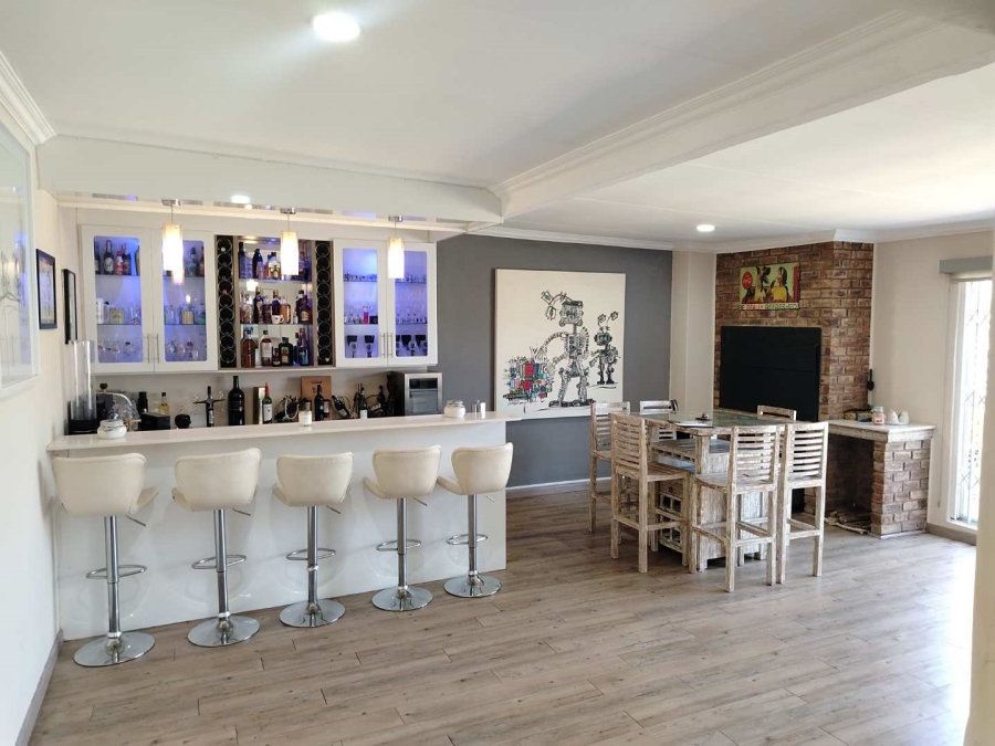 3 Bedroom Property for Sale in Birchleigh Gauteng