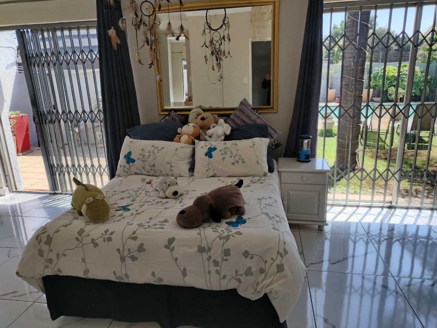 3 Bedroom Property for Sale in Birchleigh Gauteng