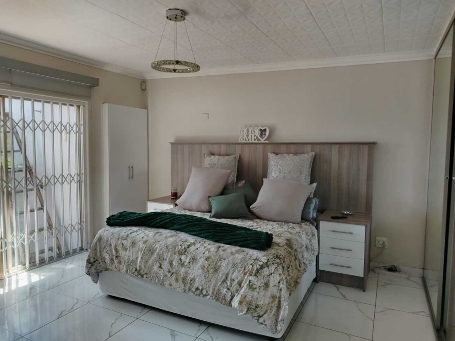 3 Bedroom Property for Sale in Birchleigh Gauteng
