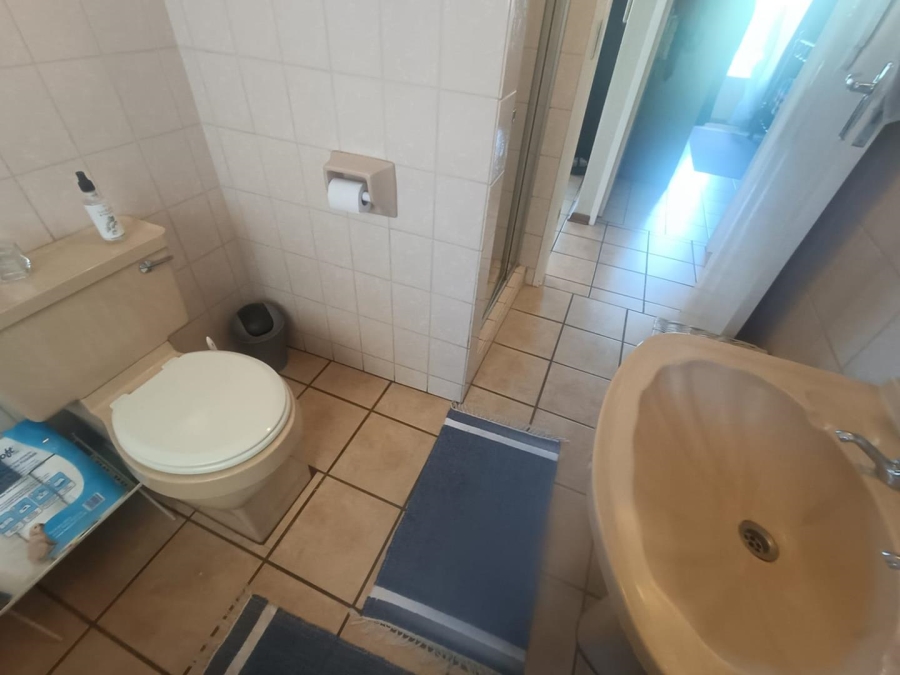 2 Bedroom Property for Sale in Clubview Gauteng