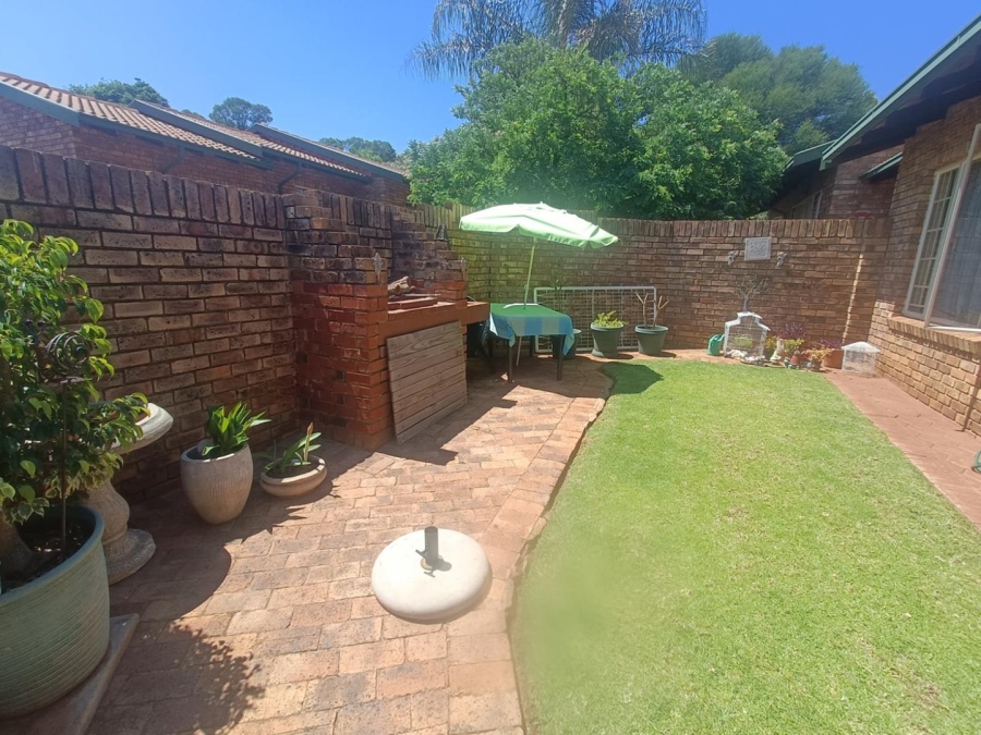 2 Bedroom Property for Sale in Clubview Gauteng