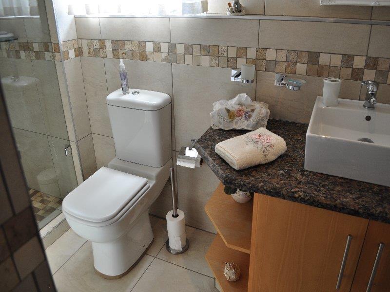 To Let 3 Bedroom Property for Rent in Silverwoods Country Estate Gauteng