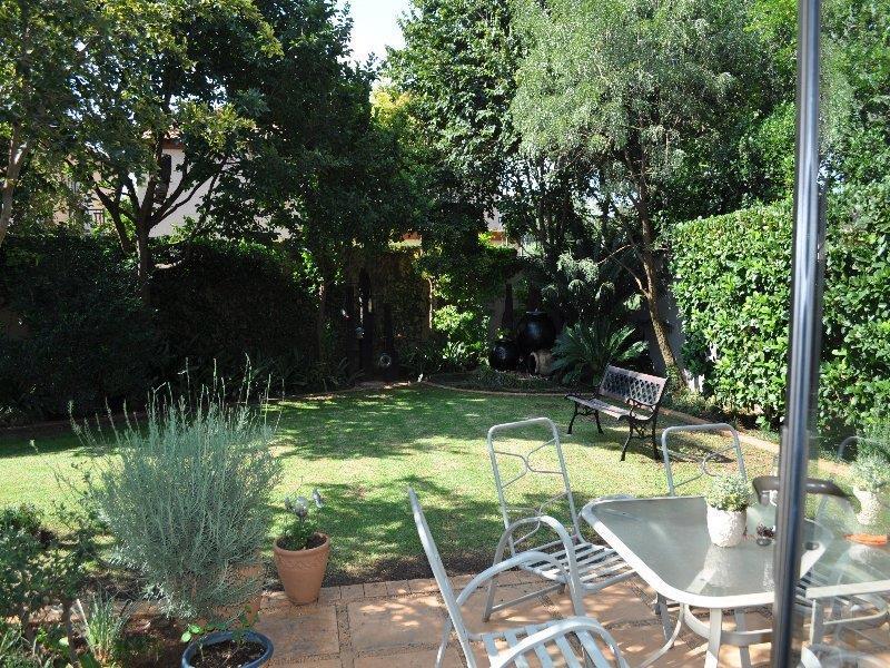 To Let 3 Bedroom Property for Rent in Silverwoods Country Estate Gauteng
