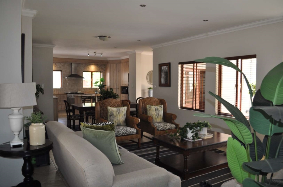 3 Bedroom Property for Sale in Olympus Gauteng