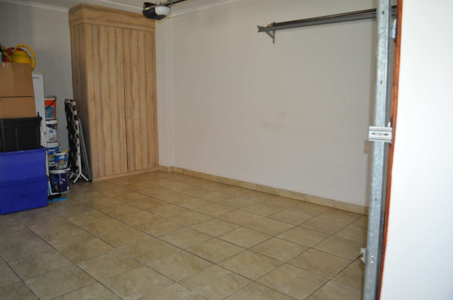 3 Bedroom Property for Sale in Olympus Gauteng