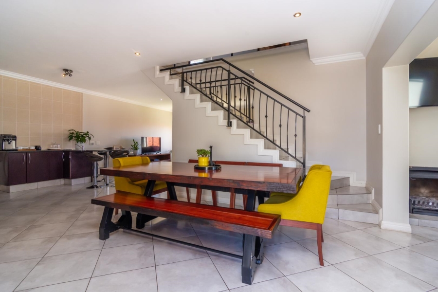 To Let 4 Bedroom Property for Rent in Homes Haven Gauteng