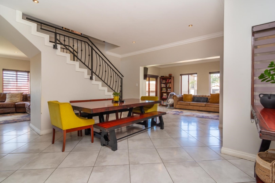 To Let 4 Bedroom Property for Rent in Homes Haven Gauteng