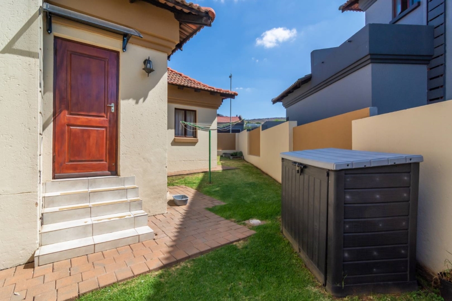 To Let 4 Bedroom Property for Rent in Homes Haven Gauteng