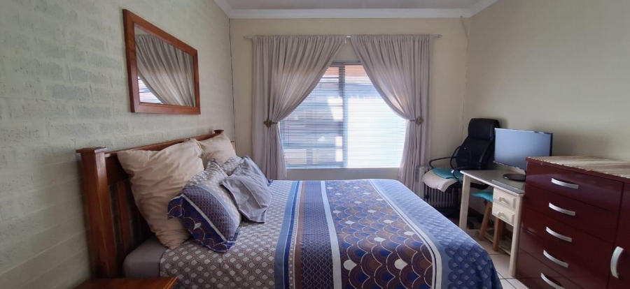 3 Bedroom Property for Sale in Florentia Gauteng