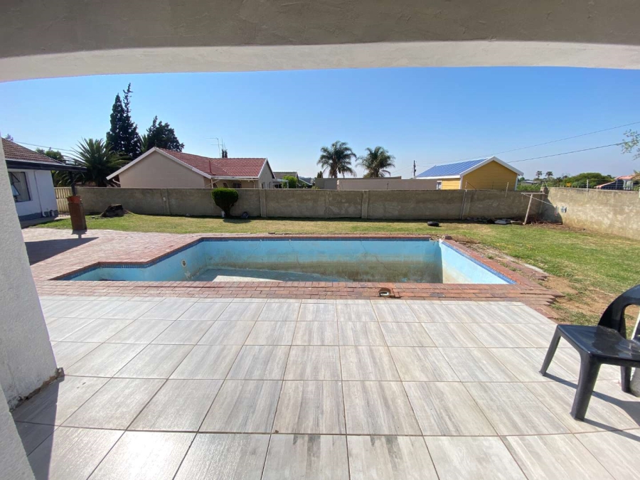 3 Bedroom Property for Sale in Kibler Park Gauteng