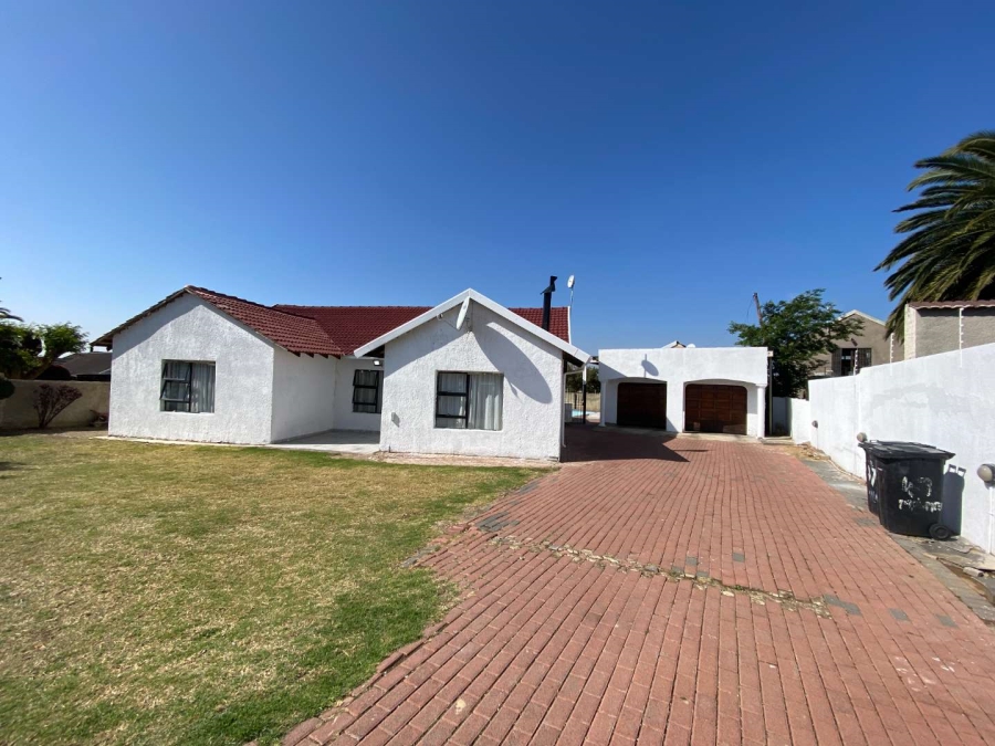 3 Bedroom Property for Sale in Kibler Park Gauteng