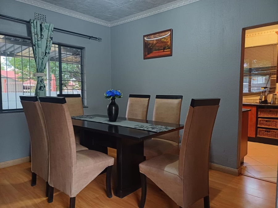 3 Bedroom Property for Sale in Brackendowns Gauteng