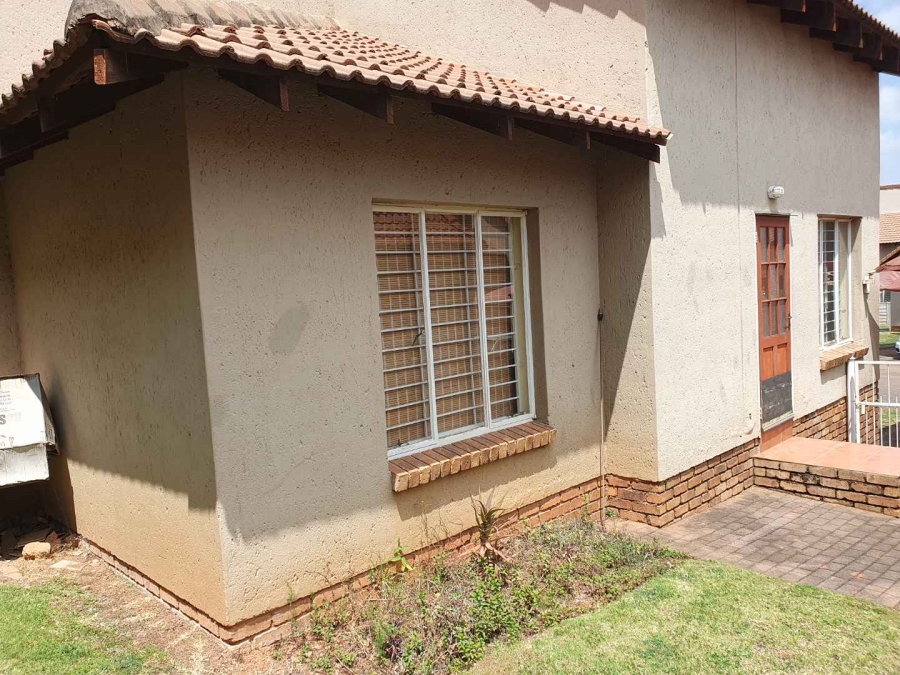 4 Bedroom Property for Sale in Ridgeway Gauteng