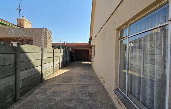 4 Bedroom Property for Sale in South Hills Gauteng