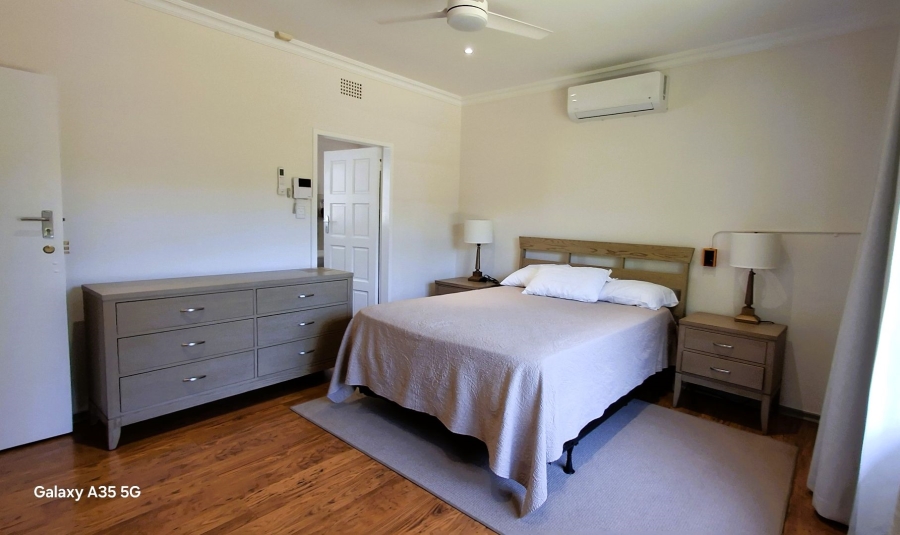 4 Bedroom Property for Sale in Ashlea Gardens Gauteng