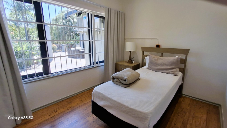 4 Bedroom Property for Sale in Ashlea Gardens Gauteng