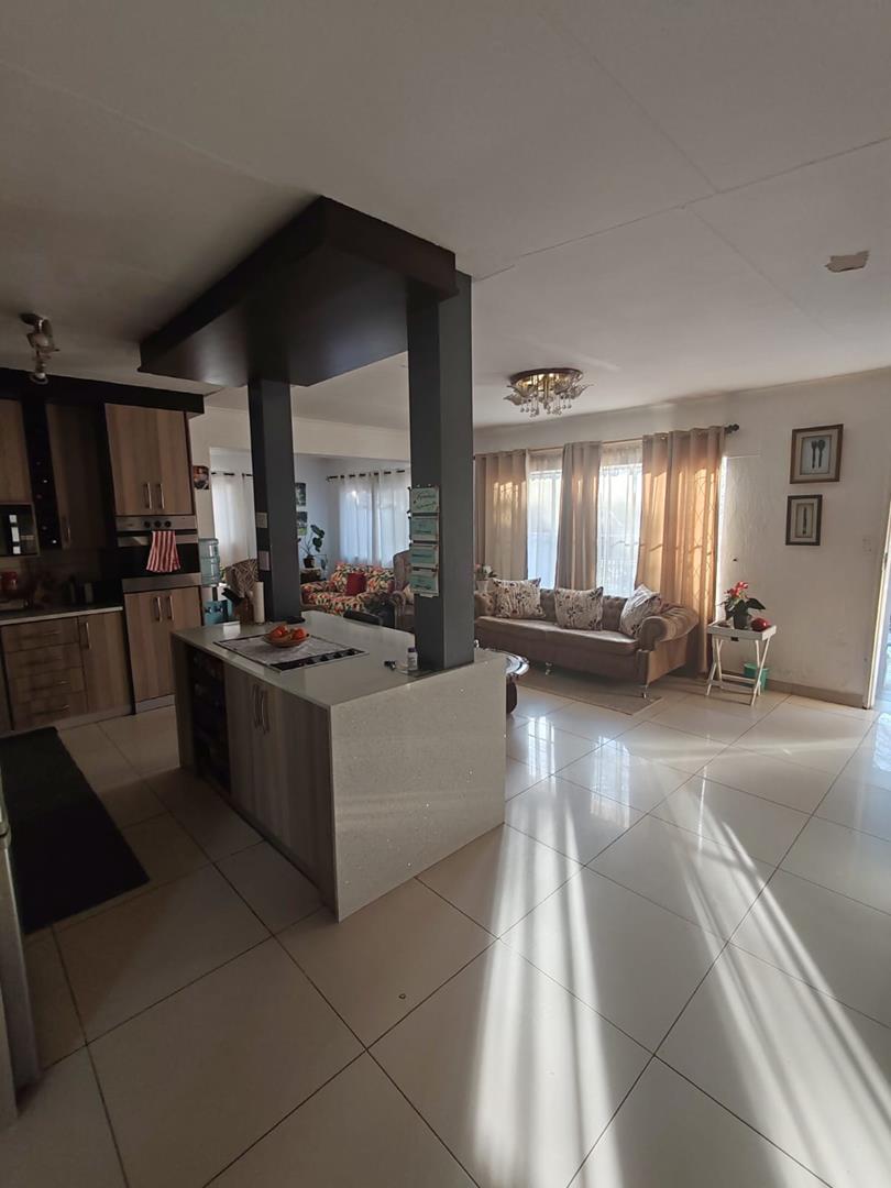 3 Bedroom Property for Sale in The Reeds Gauteng