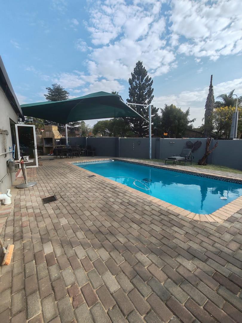 3 Bedroom Property for Sale in The Reeds Gauteng