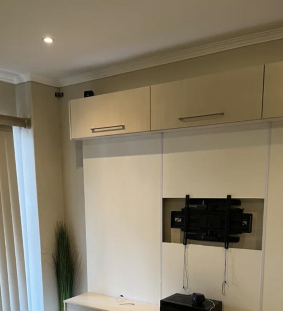 To Let 2 Bedroom Property for Rent in Morningside Gauteng