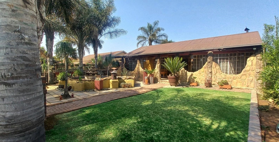 3 Bedroom Property for Sale in Paul Krugersoord Gauteng