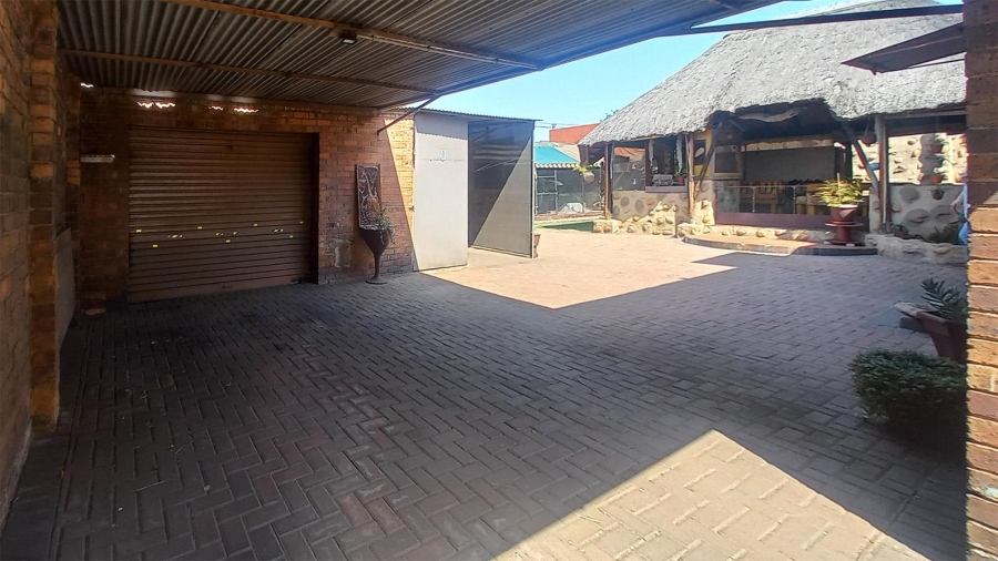 3 Bedroom Property for Sale in Paul Krugersoord Gauteng