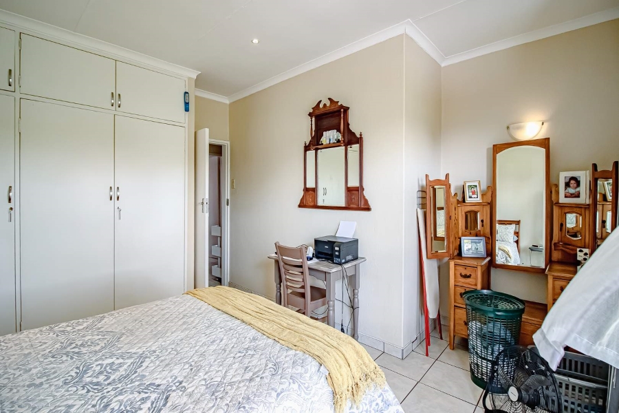 2 Bedroom Property for Sale in Rietfontein Gauteng
