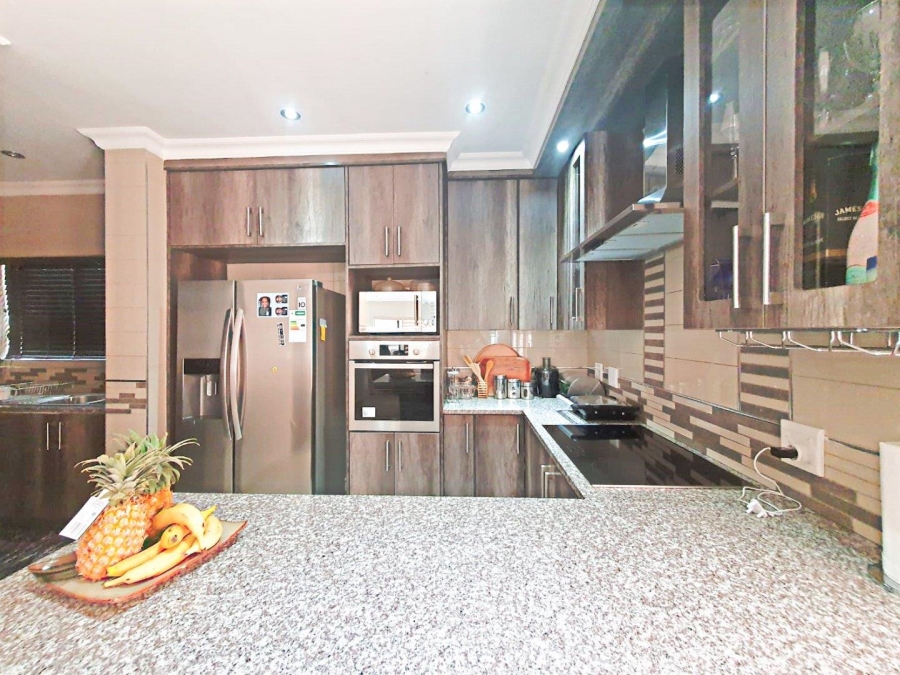 3 Bedroom Property for Sale in Olympus AH Gauteng