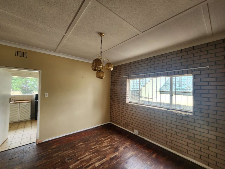 To Let 3 Bedroom Property for Rent in Florida Park Gauteng