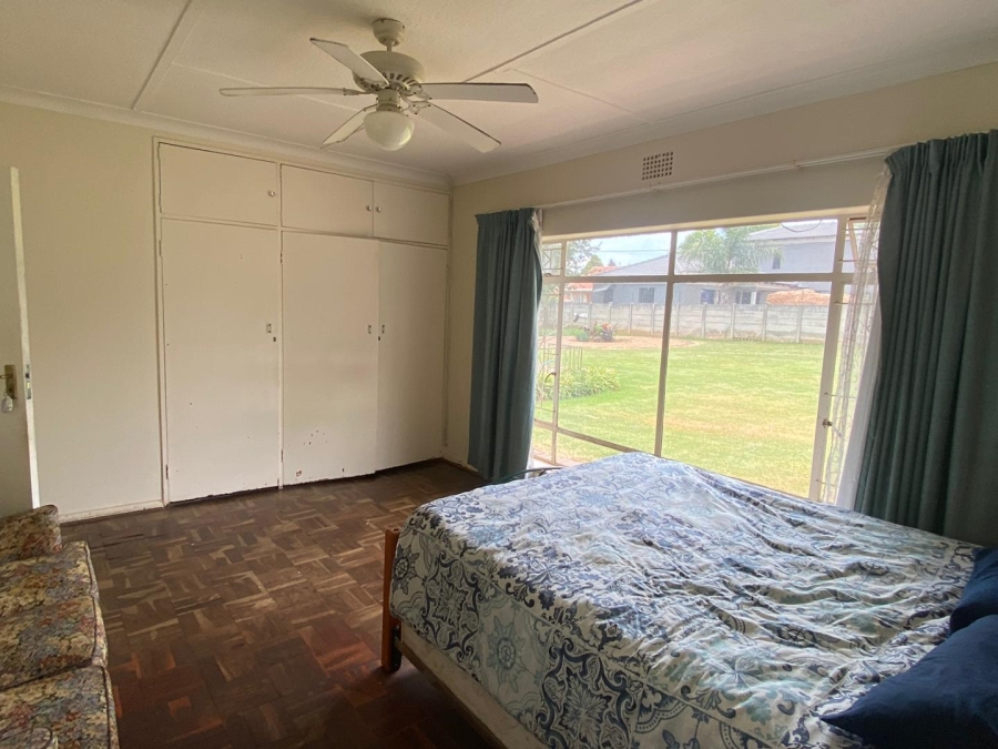To Let 3 Bedroom Property for Rent in Florida Park Gauteng