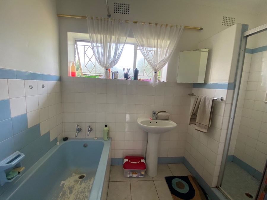 To Let 3 Bedroom Property for Rent in Florida Park Gauteng