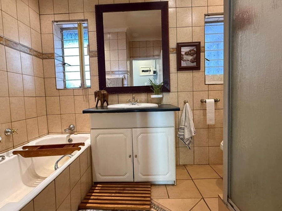 5 Bedroom Property for Sale in Horison Gauteng