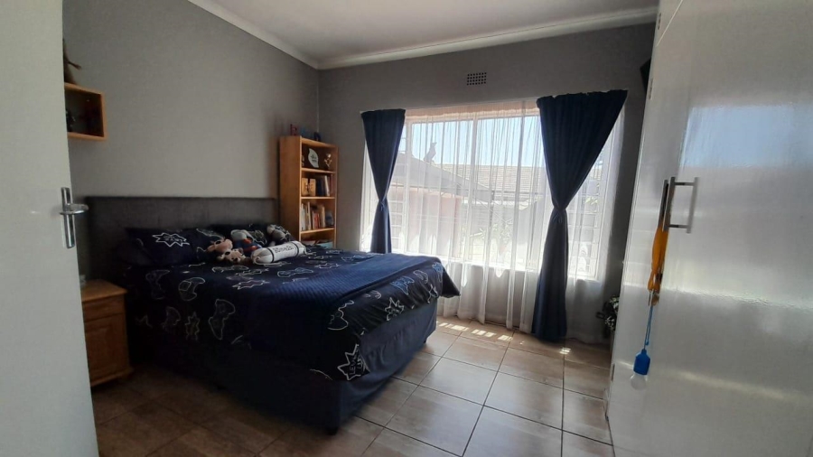 4 Bedroom Property for Sale in Norkem Park Gauteng