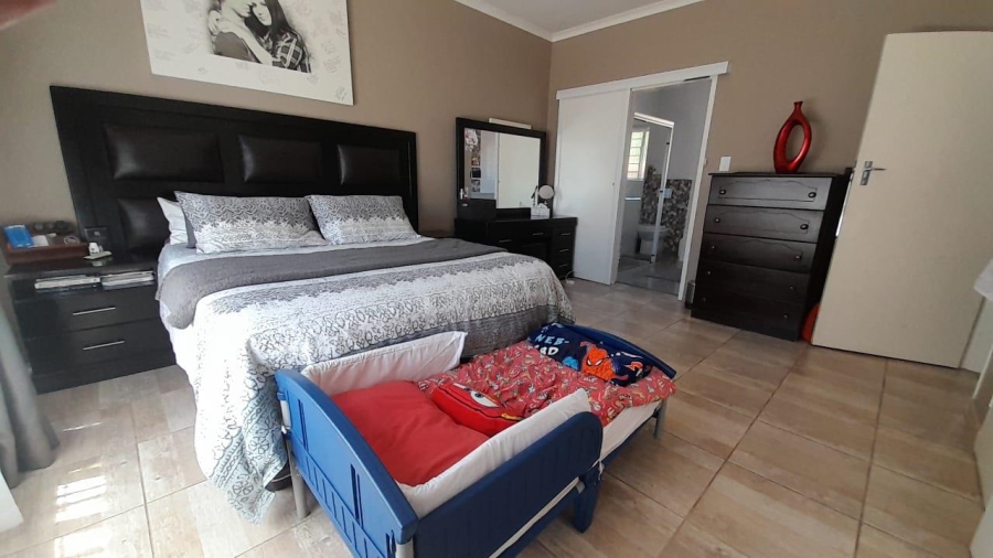 4 Bedroom Property for Sale in Norkem Park Gauteng