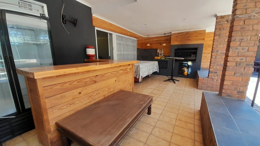4 Bedroom Property for Sale in Norkem Park Gauteng