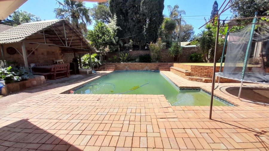 4 Bedroom Property for Sale in Norkem Park Gauteng