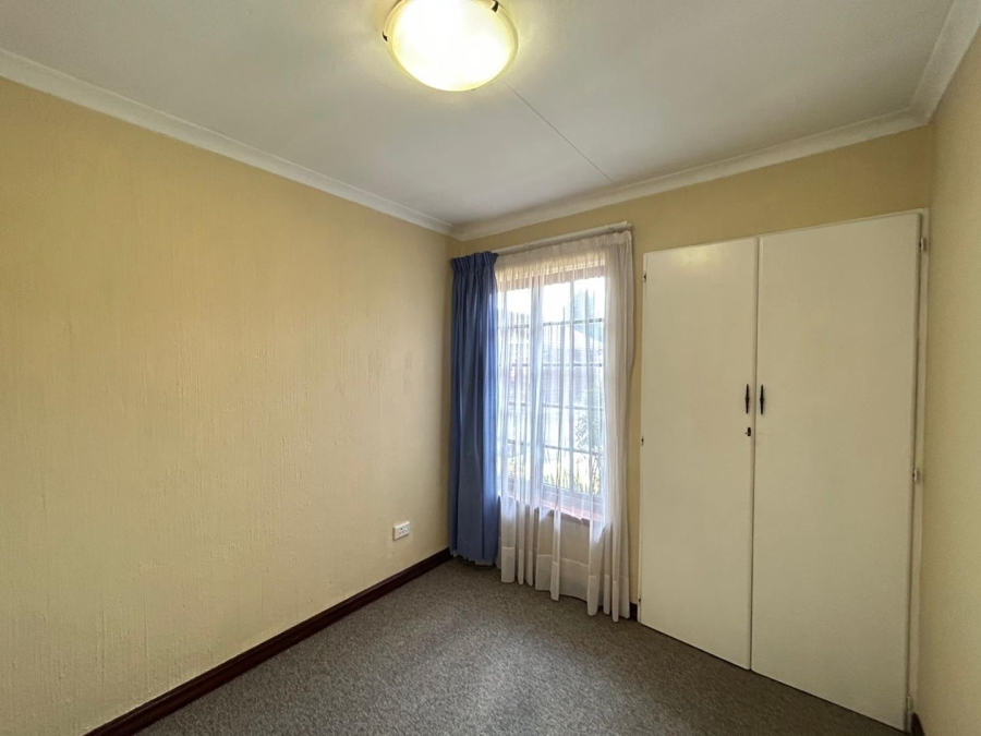 3 Bedroom Property for Sale in Goedeburg Gauteng
