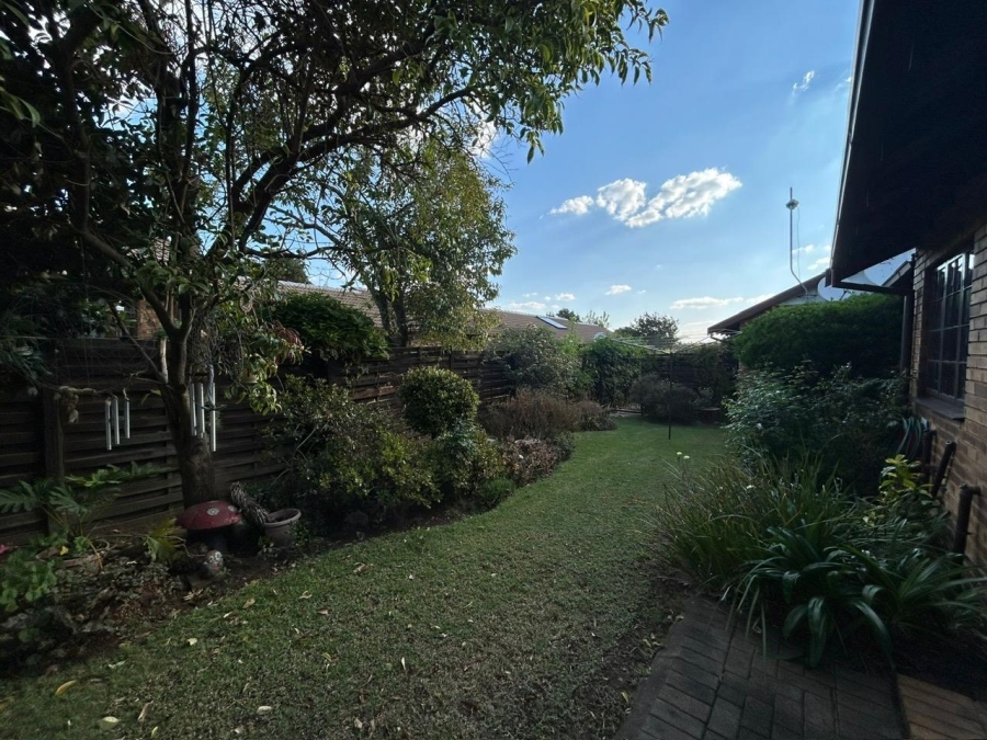 3 Bedroom Property for Sale in Goedeburg Gauteng